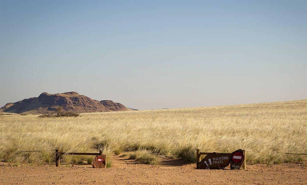 Desert Camp Сесрием Екстериор снимка