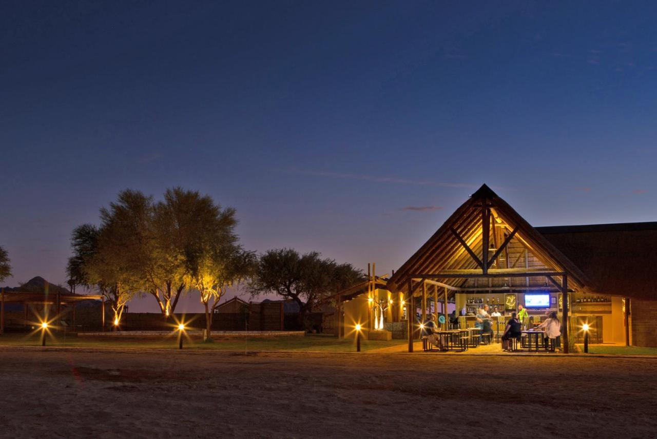 Desert Camp Сесрием Екстериор снимка