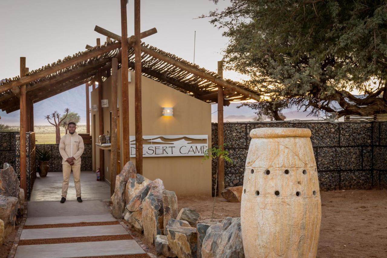 Desert Camp Сесрием Екстериор снимка